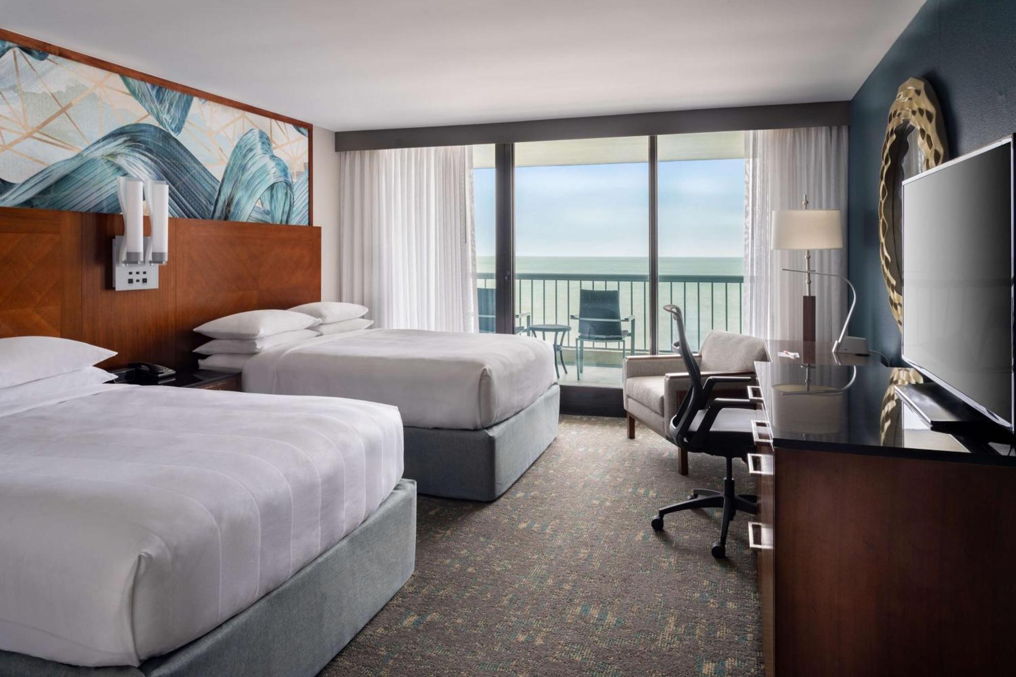 Hilton Beachfront & Station touristique